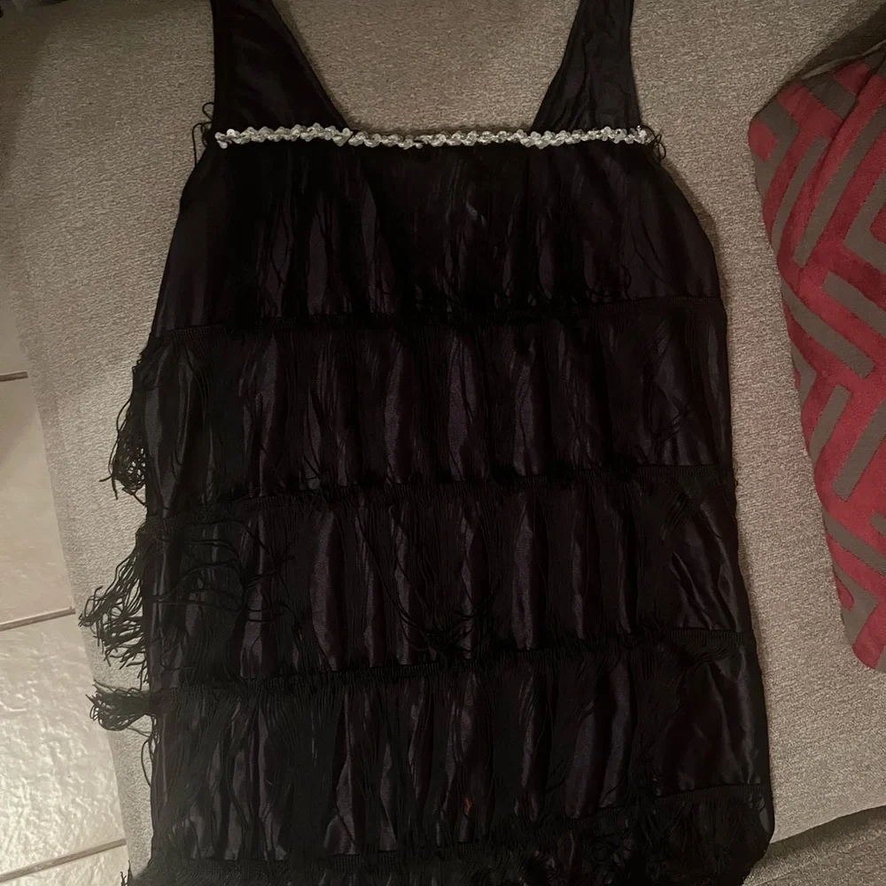 Spirit Black Flapper Dress with Red Feather Boa - Picture 4 of 7